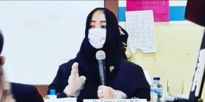 Fahira Idris Minta PTM 100 Persen Dimonitor Lewat Surveilans Kasus dan Prokes