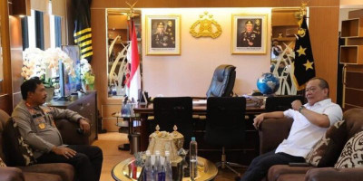 Kunjungi Polda Sulsel, LaNyalla Apresiasi Kinerja Kapolda Nana Sudjana Bongkar Berbagai Kasus 