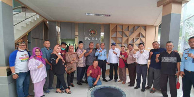 Kalapas Pekanbaru Silaturahmi ke PWI Riau