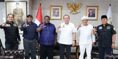 Curhat ke Ketua DPD RI, Tokoh Papua Berharap Anak Papua Diberi Kepercayaan