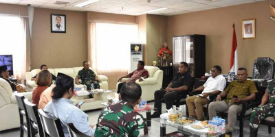 Kunjungi DPRD, Pangdam Kenalkan Program Mutiara Pattimura