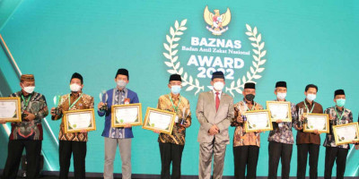Laznas PPPA Daarul Qur'an Raih Baznas Award 2022 Sebagai Laznas dengan Pertumbuhan Penghimpunan Terbaik