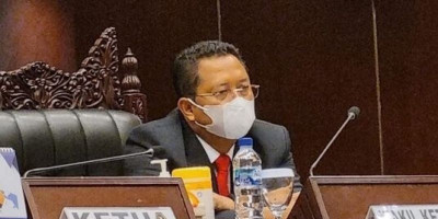 Wakil Ketua DPD RI Kutuk Pernyataan Edy Mulyadi
