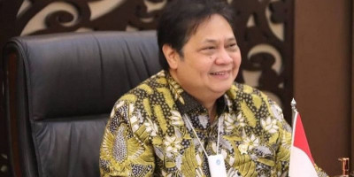  Elektabilitas Nol Koma, Airlangga Sedang Menyadera Partai Jika Paksakan Diri Nyapres