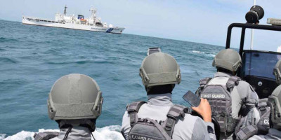 Passing Exercise Kapal Bakamla RI dengan Kapal Japan Coast Guard 