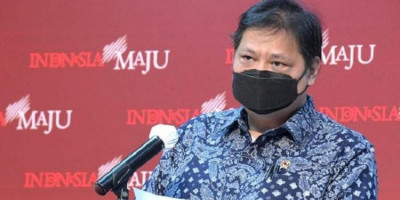 Airlangga Hartarto Bergerak Cepat Tindak Lanjuti Arahan Jokowi soal PPKM