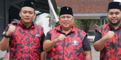 Laskar Ganjar - Puan: Pasangan Ganjar - Puan Akan Memenangi Pilpres 2024