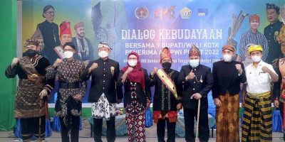Dialog Kebudayaan 9 Bupati/Wali Kota Penerima AK PWI Pusat 2022
