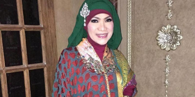 Dorce Gamalama Akan Dimakamna Secara Laki-laki, Ini Penjelasan Anaknya