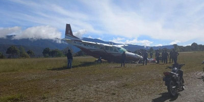 Pesawat Tergelincir di Bandara Bilorai, Bawa Sembako dan 6 Penumpang