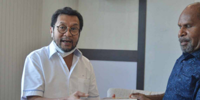 Kisruh Soal Pemekaran, Yorrys Ungkap Pentingnya Komunikasi dan Dialog