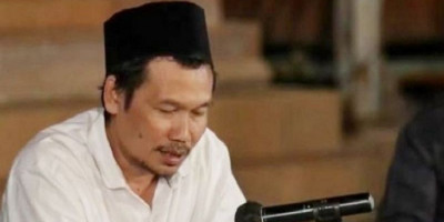 Bagaimana Keistimewaan Selawat, Ini Kata Gus Baha