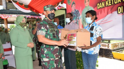 Danrem 174/ATW Sambut Pangdam XVII/Cenderawasih Saat Kunjungan Di Merauke