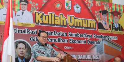 Prof. Rokhmin Dahuri Sampaikan Strategi Pembangunan Ekonomi Kabupaten Pelalawan