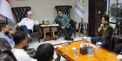 Temui Ketua DPD RI, Ikatan Pedagang Pasar Indonesia Keluhkan Kelangkaan Minyak Goreng