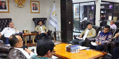 Temui Ketua DPD RI, Aktivis Permahi Tolak IKN dan Penundaan Pemilu
