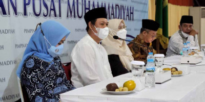 Silaturahmi Dengan Dosen UMB, Sultan Dorong Pengembangan Digitalisasi Kampus
