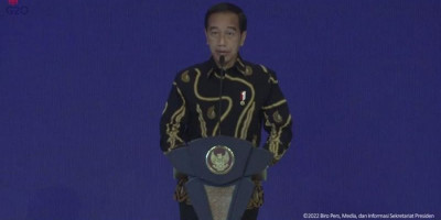Jokowi Marah, Sampai Larang Menteri hingga Kepala Daerah Tepuk Tangan