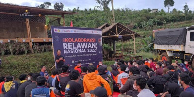 Pelatihan Relawan Nasional Mempererat Kompetensi dan Jaringan
