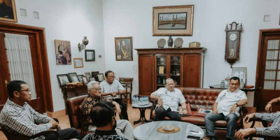 Temu Kangen dengan Aktivis Senior Mudrick Setiawan, Ketua DPD RI Bahas Situasi Kebangsaan