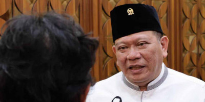 Ketua DPD RI Ingatkan Masyarakat Utamakan Kebutuhan Prioritas 