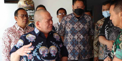 Kunjungi Ketua DPD RI, Panglima TNI Dukung Aparat Tak Represif ke Mahasiswa