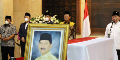 Ketua DPD RI Pimpin Pelepasan Jenazah Anggota DPD RI Asal Babel
