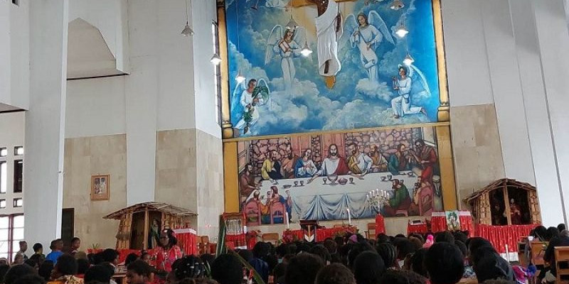 Umat Katolik Intan Jaya Gelar Perayaan Minggu Palma dengan Aman