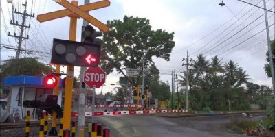 Banyak Rambu Perlintasan Kereta Api di Kabupaten Blitar Rusak