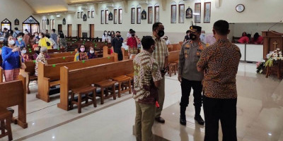 Kapolres Blitar Kota Cek Keamanan Gereja dalam Perayaan Hari Raya Paskah