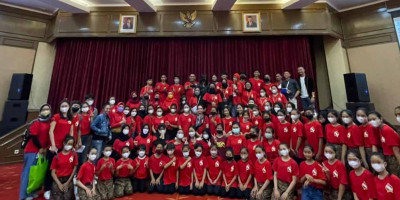 Bunda Ratu:  Anugerah Kompetisi Tari Kreasi Nusantara Ke 4 untuk Lestarikan Budaya Nusantara