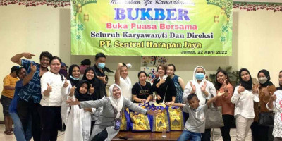 Momen Buka Puasa Bersama PT Sentral Harapan Jaya Selalu Dinanti Karyawan