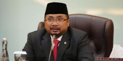 Cerita Pertemuannya dengan Paus di Vatikan, Menag Yaqut Ajak Para Uskup Jaga Ketenangan dan Kedamaian