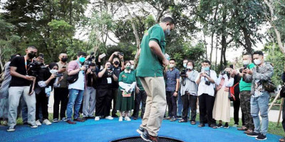 Apresiasi Inovasi Eco-Park Anies, Sultan Ingatkan Pentingnya Enviromental Etics Kepala Daerah