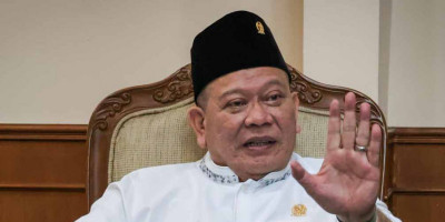 TPP Cair Jika Dapat 3 Orang Divaksin, LaNyalla: Tunjangan Adalah Hak Guru