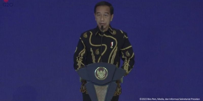 Jokowi Mengaku Sejumlah Kebijakan Atasi Mahal Serta Langkanya Minyak Goreng Tak Efektif