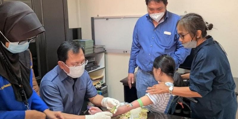 Viral Gadis Remaja yang Lumpuh Sembuh Disuntik Vaksin Nusantara, Begini Kata RSPAD 