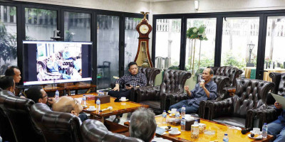 Di Executive Brief DPD RI, Ekonom Ichsanuddin Noorsy Paparkan Lima Cara Capai Ekonomi Kesejahteraan