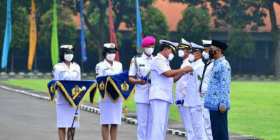 Wadan Kormar Hadiri Puncak Peringatan Hardikal Ke 76 di Surabaya