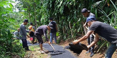 Jalan Lingkungan Impian Warga Akhirnya Terwujud