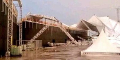 Jelang Seminggu Ajang Formula E Jakarta, Tribun Penonton Ambruk
