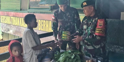 Unik! Masyarakat Barter Hasil Kebunnya dengan Satgas Pamtas Yonif 126/KC