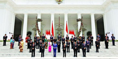 Jokowi Rombak Kabinet, PAN Klaim Dapat Jatah Satu Menteri
