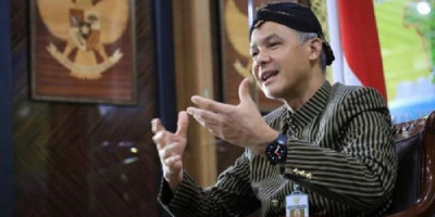 Ganjar Pranowo: Semua Tegak Lurus Pada Keputusan Ibu Ketum 