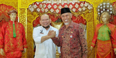 Dukung Perkembangan Batik Pesisir Selatan, LaNyalla: Bisa Bantu Pulihkan Ekonomi