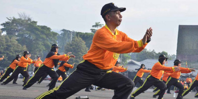 Di Sarang Petarung Marinir, 500 Instruktur Ling Tien Kung Latihan Bersama
