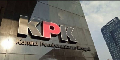 KPK Tetapkan Wali Kota Ambon Nonaktif Richard Louhenapessy Tersangka TPPU