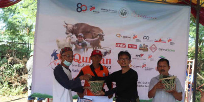 Bakrie Amanah Salurkan 227 Sapi dan 170 Kambing Kurban di 41 Kota/Kabupaten