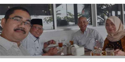 Keluarga Masjid, Teladan di Kota Padang