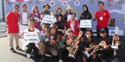 Lomba Fashion Show Sukses, Selebritas Imbau Pemerintah Dukung Kreativitas Siswa 